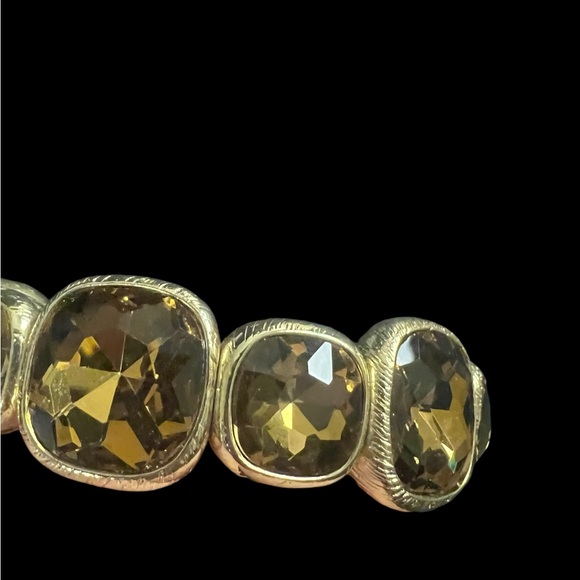 Vintage Monet Stretch Bracelet Gold Social New with Tags. - Picture 7 of 7